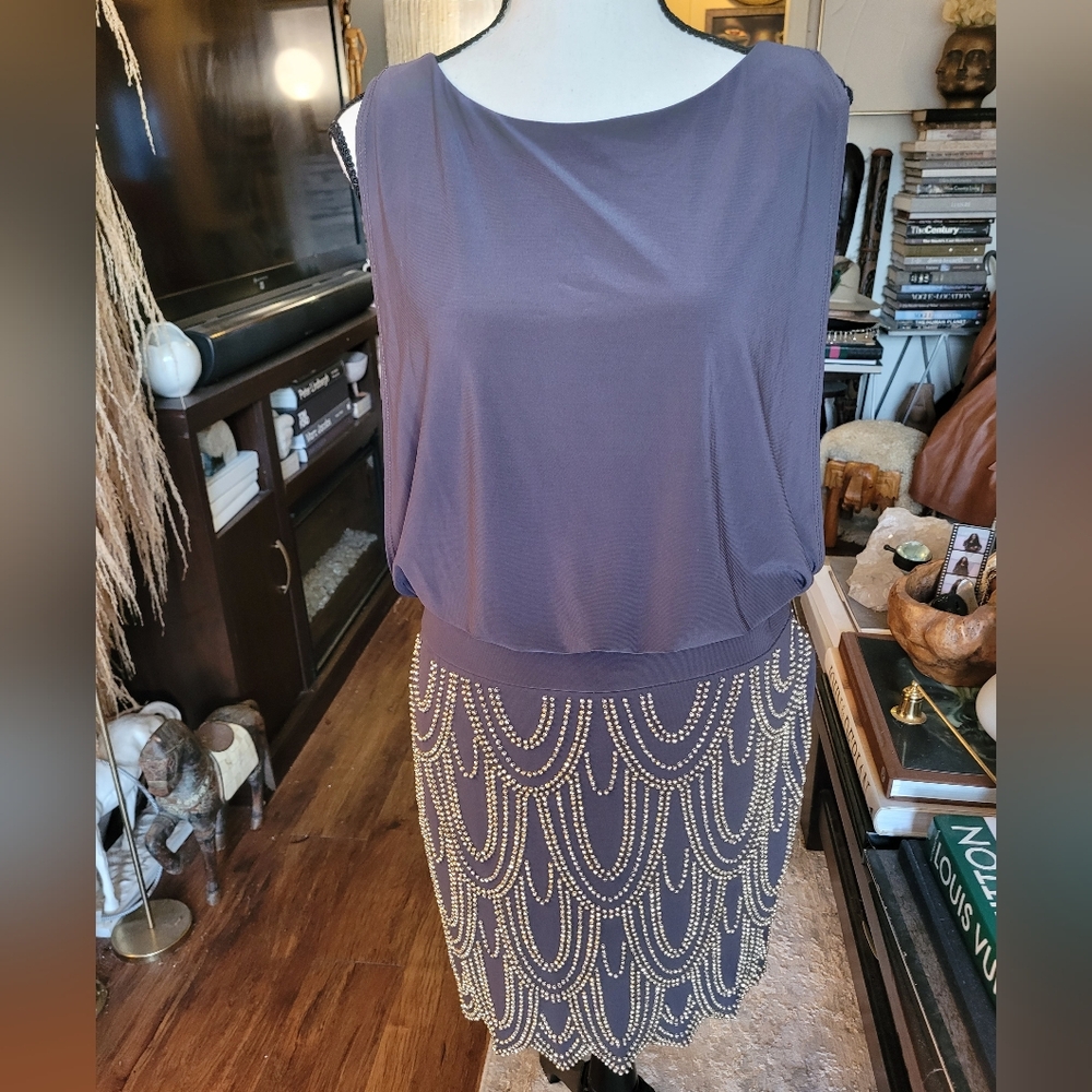 Betsy & Adam Elegant Gray Garment